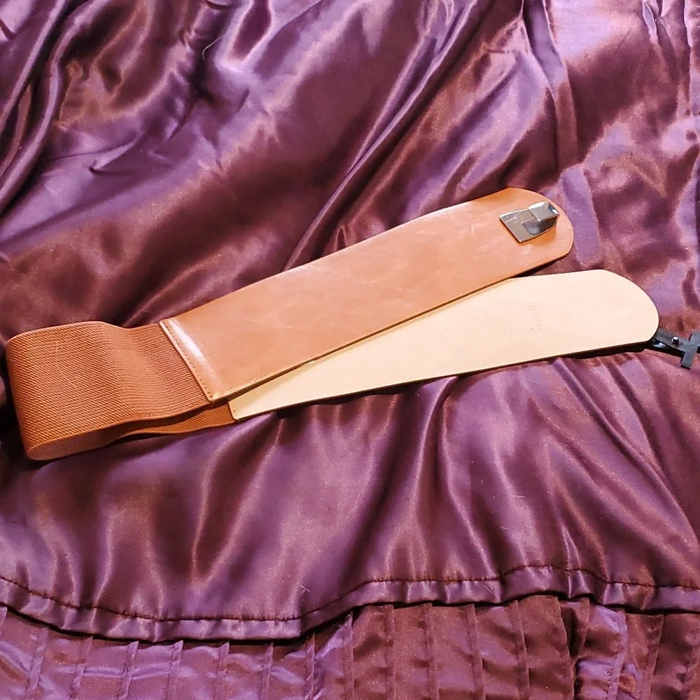 Belt - Picture 2 of 3